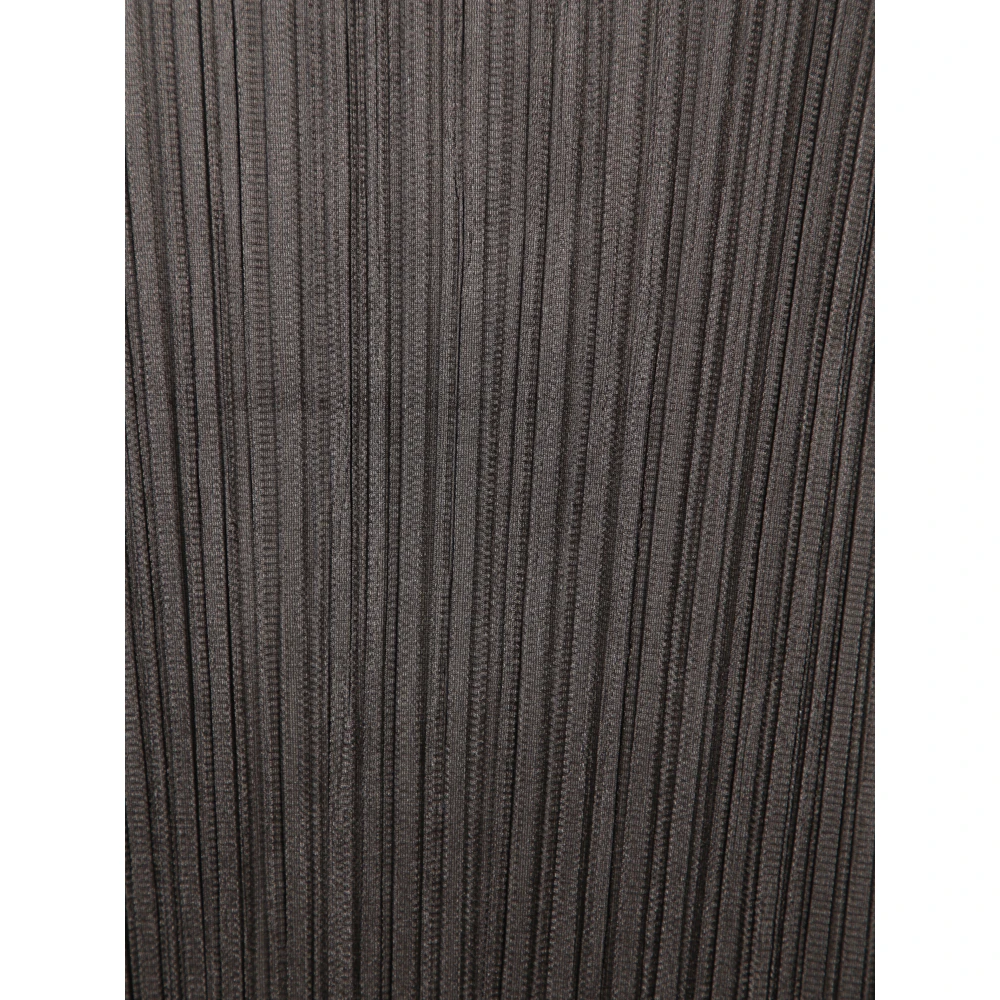 Issey Miyake Mouwloze geplooide lange jurk Black Dames