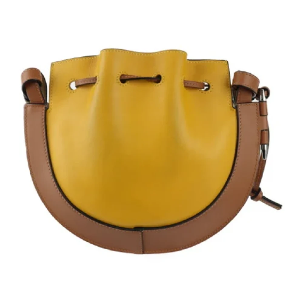 Loewe Pre-owned Fabric shoulder-bags Yellow Dames