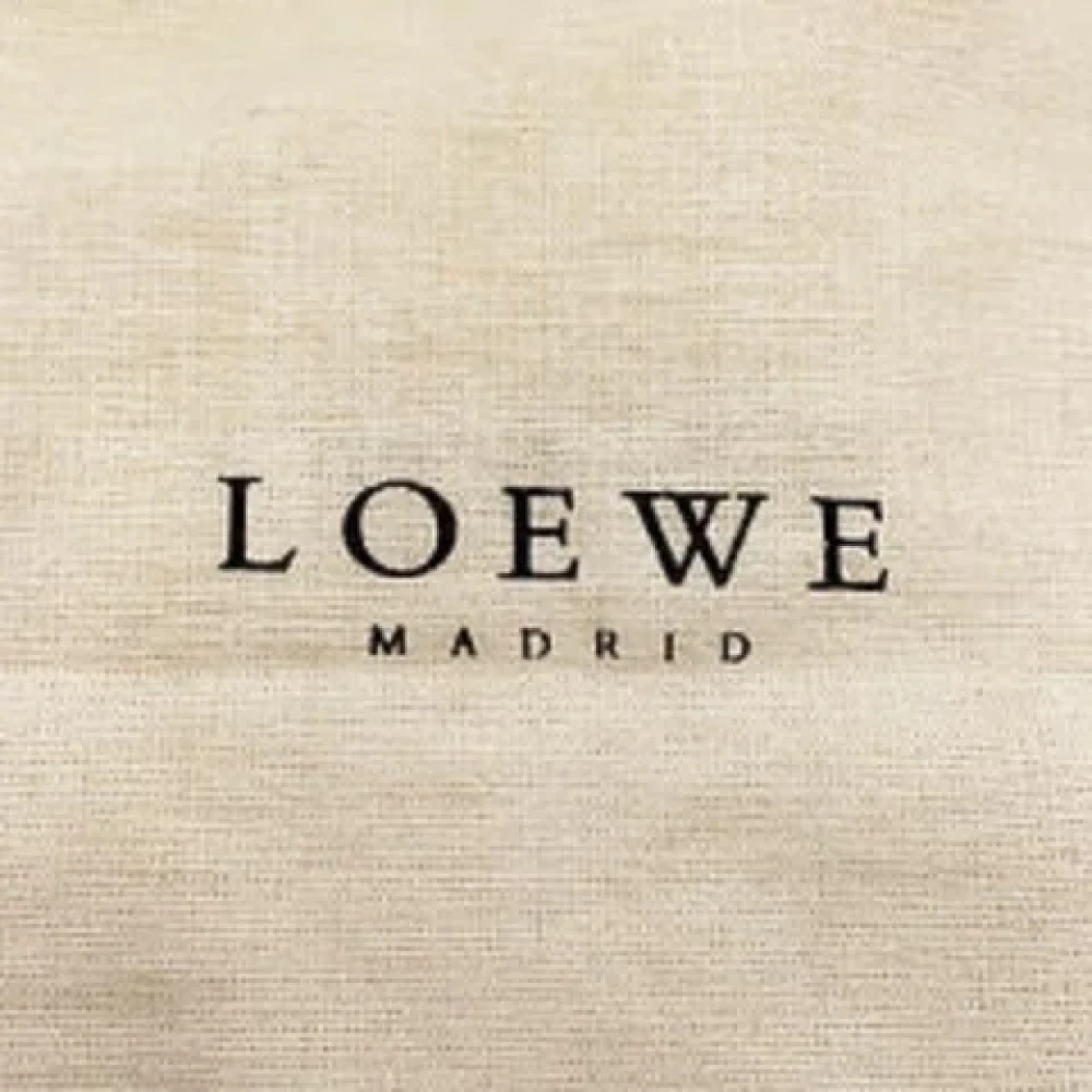 Loewe Pre-owned Leather shoulder-bags Beige Dames