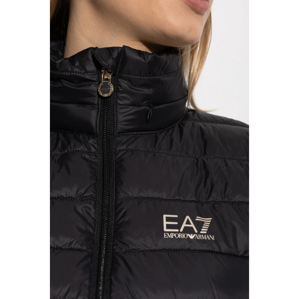 Emporio Armani EA7 Gewatteerde jas uit de collectie Black Dames