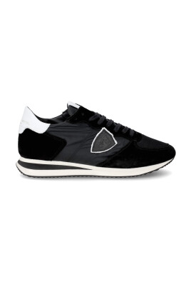 baskets-trpx-running