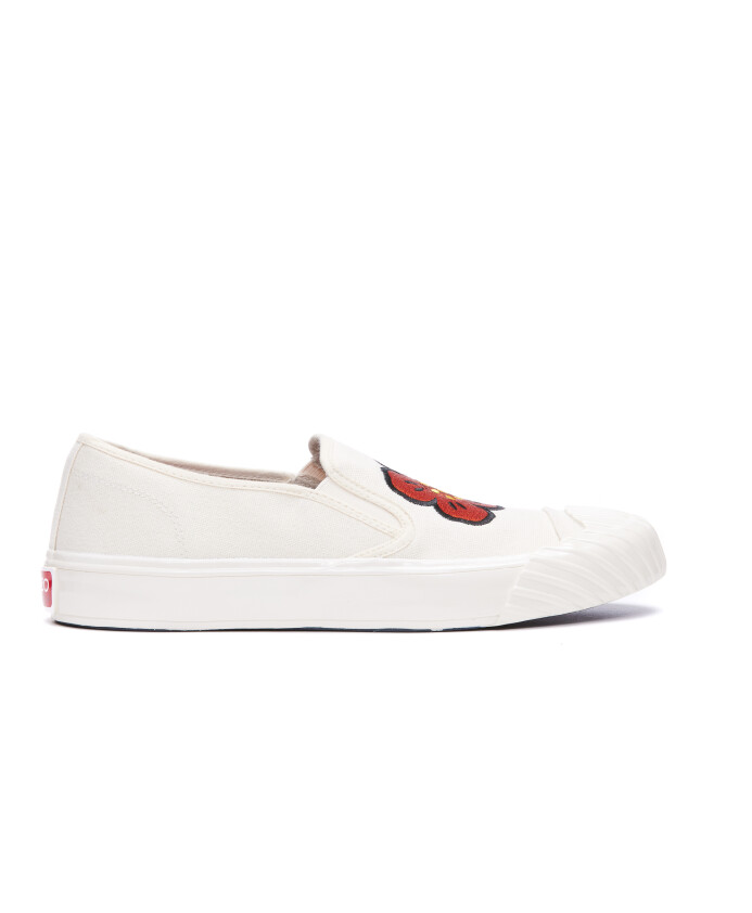 white-school-sneakers