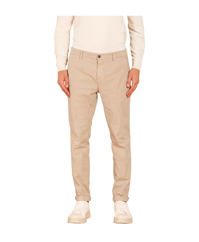 carrot-fit-glen-plaid-chino-pants