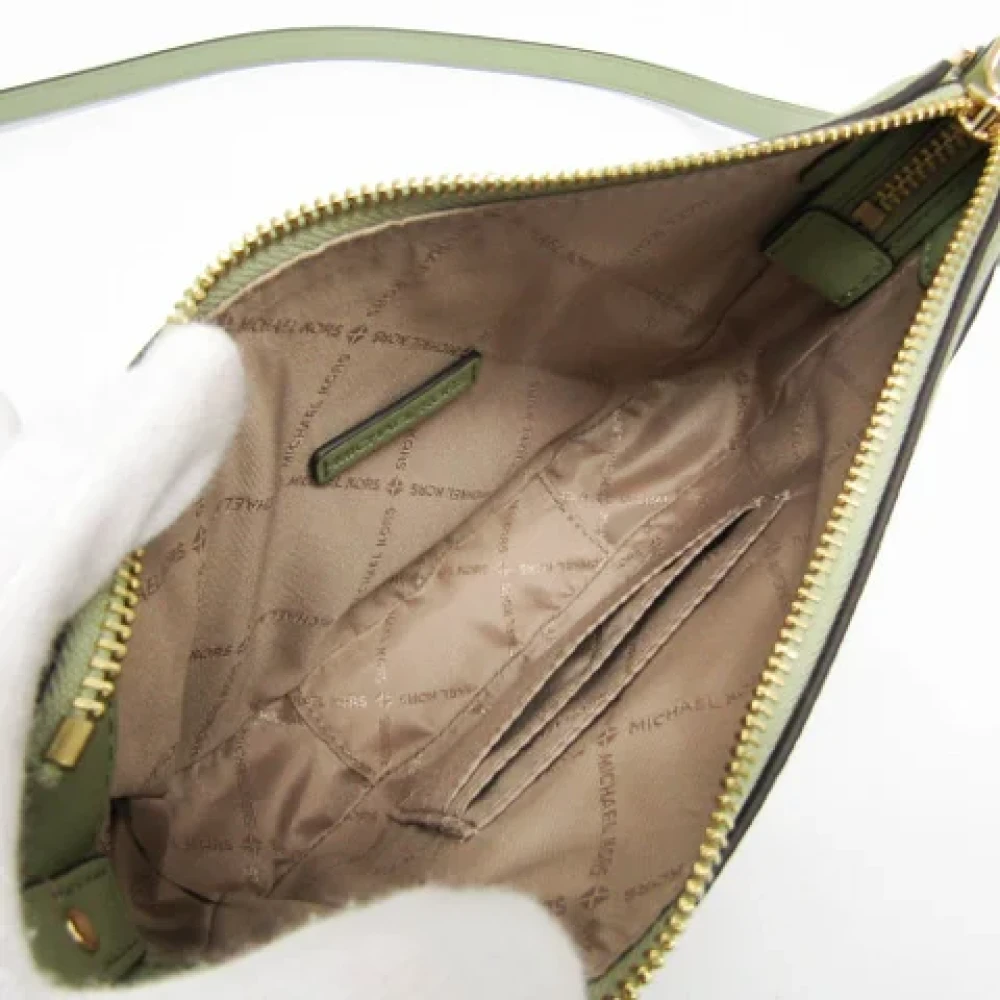 Michael Kors Pre-owned Leather shoulder-bags Green Dames