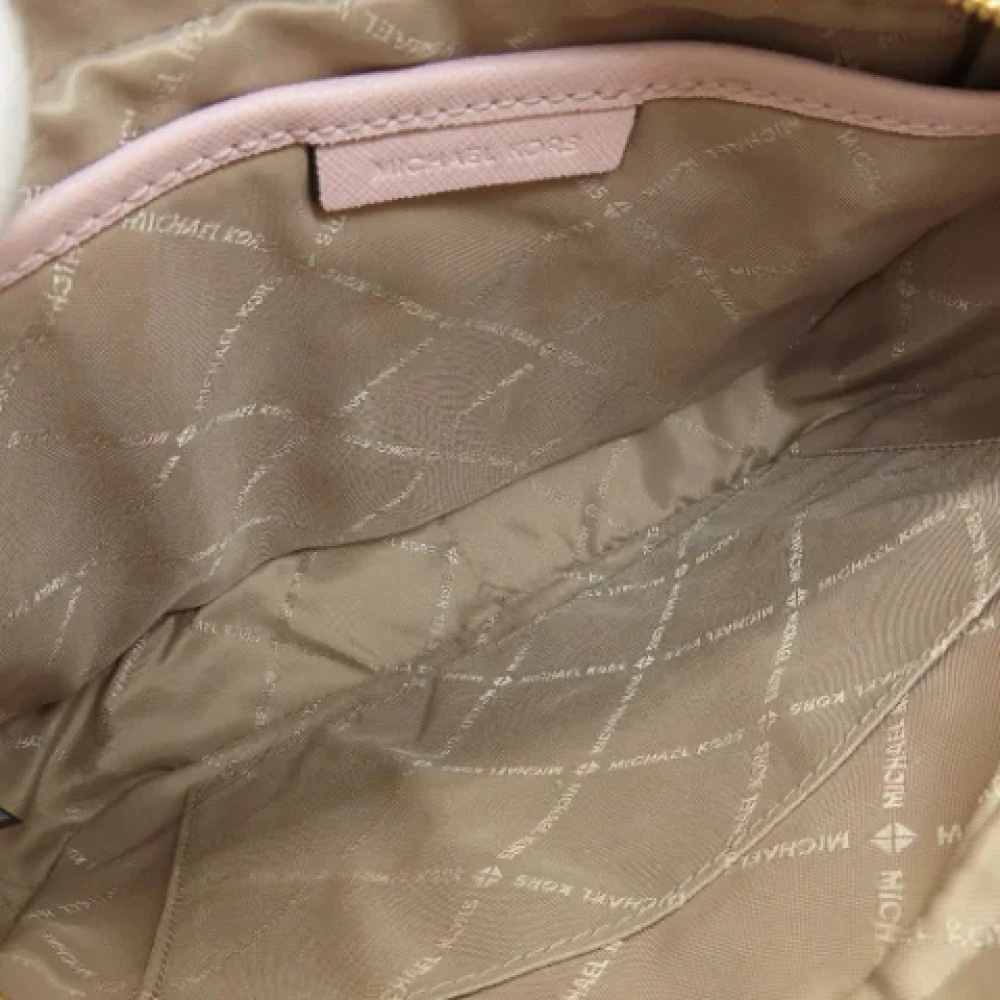 Michael Kors Pre-owned Plastic shoulder-bags Pink Dames