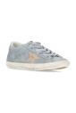 ljusbla-ladersneakers-med-stjarnlogo