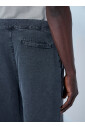 jean-a-jambe-droite-avec-ceinture-reglable