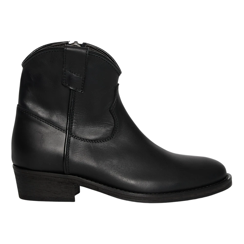 Roma hot sale ankle boots