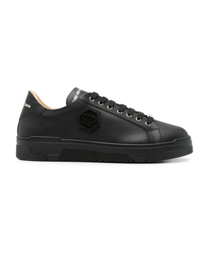 black-lace-up-sneaker-with-rubber-sole