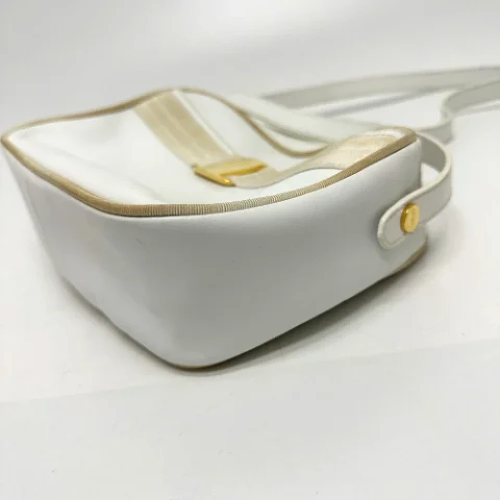 Salvatore Ferragamo Pre-owned Leather shoulder-bags White Dames
