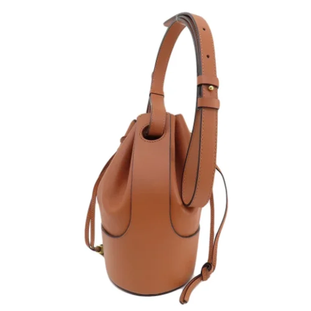 Loewe Pre-owned Leather shoulder-bags Brown Dames