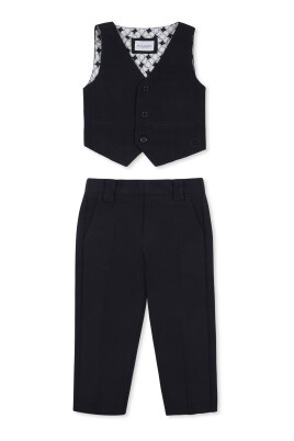 blue-navy-elegant-suit-set