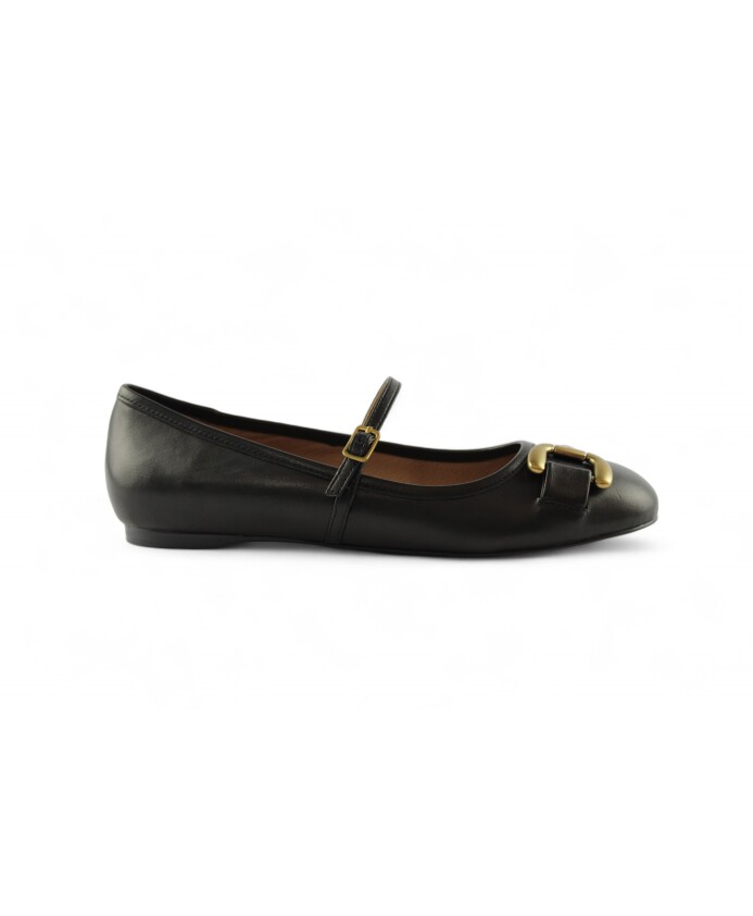 sandales-en-cuir-noir