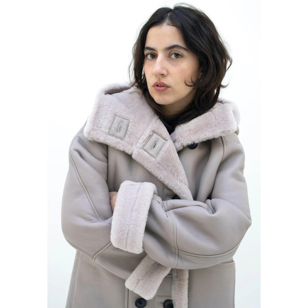 Just Things we Like Chie Shearling Jacket Beige Dames
