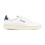 sneakers-blanches-de-medaille