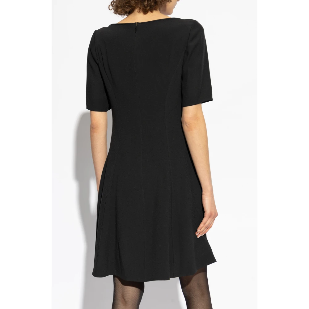 Versace Jurk met decoratieve veiligheidsspelden Black Dames