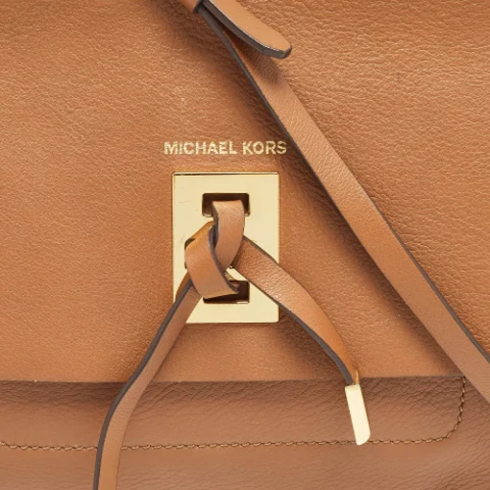 Michael Kors Pre-owned Leather shoulder-bags Brown Dames