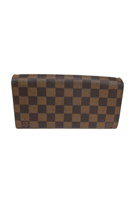 Köp mode från Louis Vuitton Vintage online hos Miinto