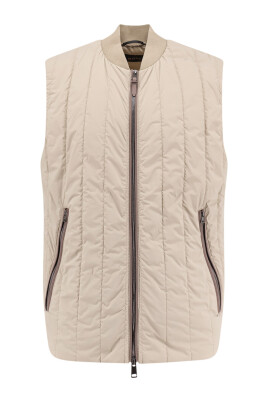 veste-beige-avec-fermeture-eclair