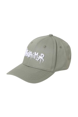 embroidered-logo-baseball-cap