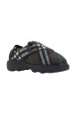 chaussures-plates-slip-on-matelassees-a-carreaux