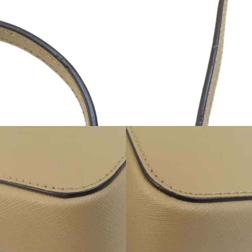 Michael Kors Pre-owned Plastic shoulder-bags Beige Dames