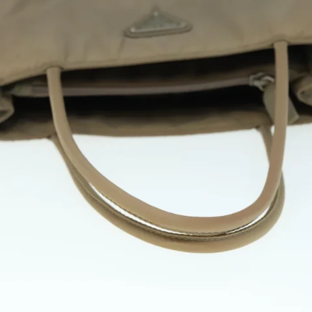 Prada Vintage Pre-owned Nylon handbags Beige Dames