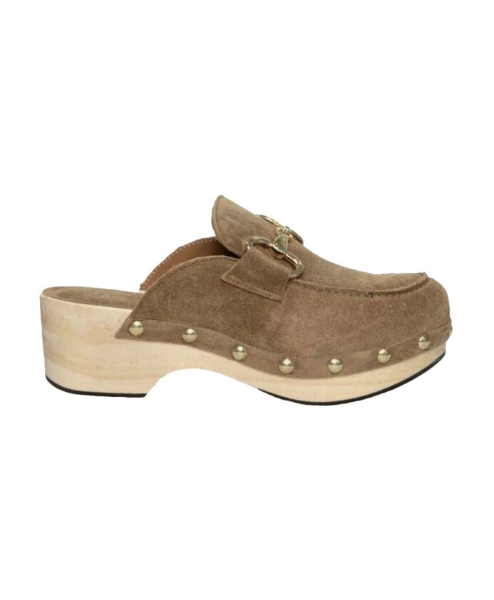 casual-camel-suede-klomp