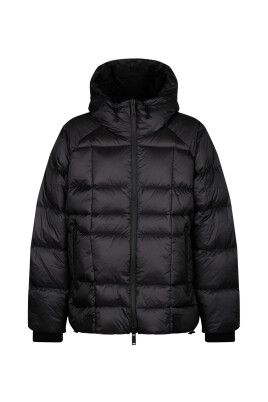 black-puffer-jacket-with-logo-print