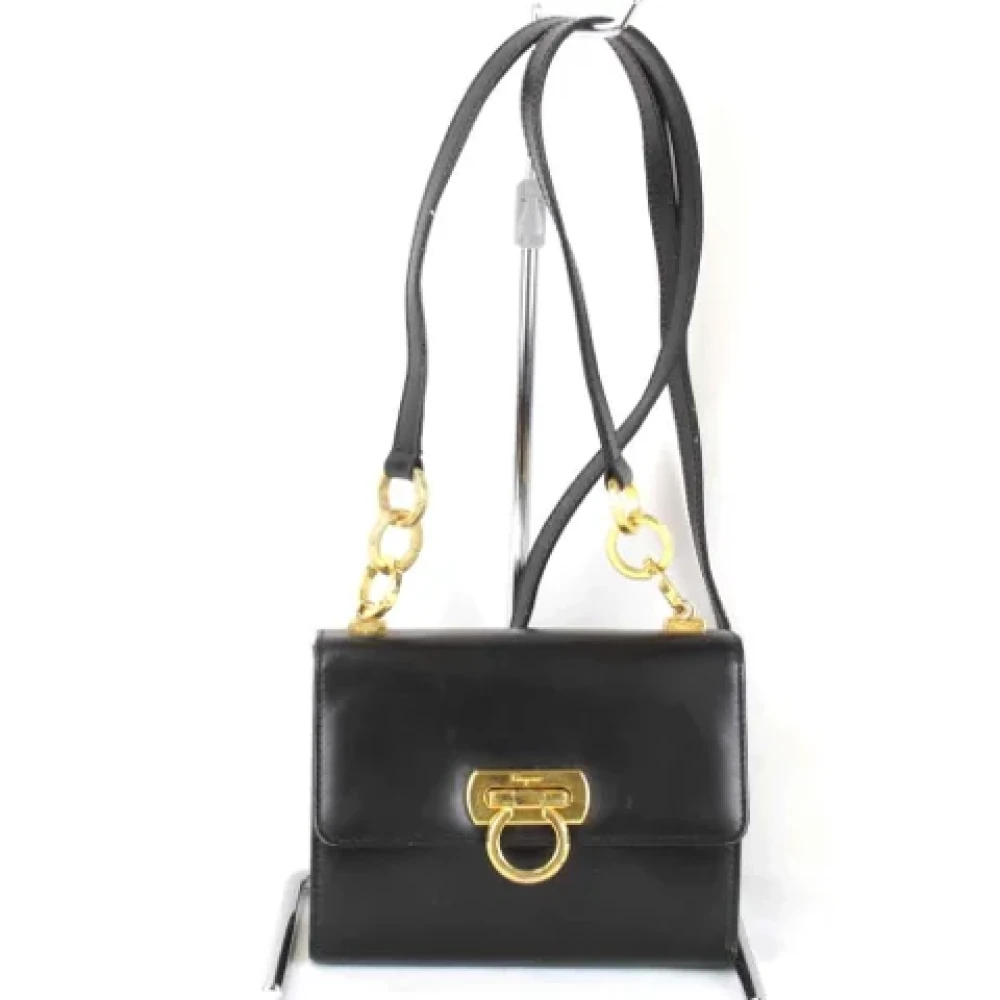 Salvatore Ferragamo Pre-owned Leather shoulder-bags Black Dames