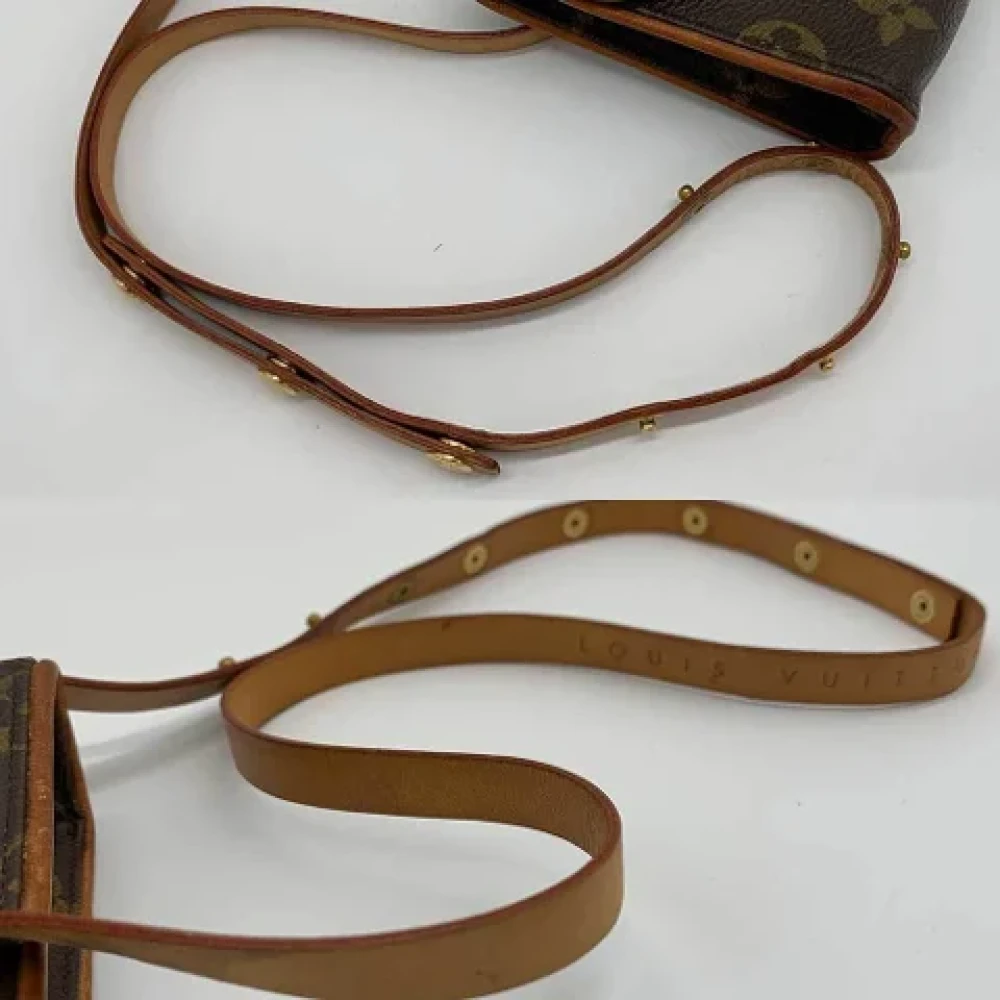 Louis Vuitton Vintage Pre-owned Canvas shoulder-bags Brown Dames