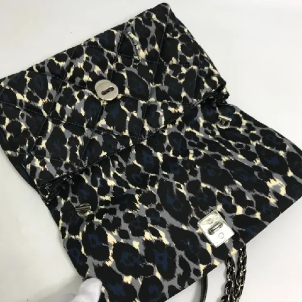 Salvatore Ferragamo Pre-owned Fabric shoulder-bags Black Dames