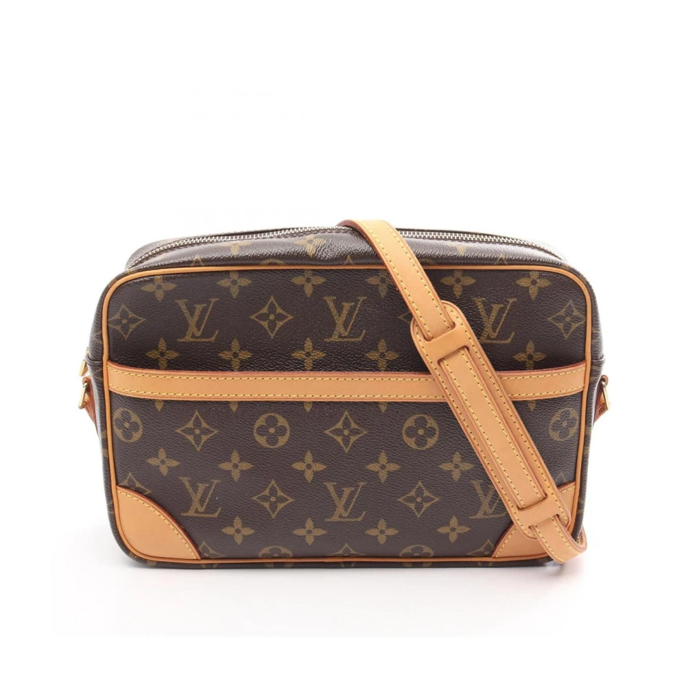 Louis Vuitton Vintage Women's Brown Pre-Owned Monogram Canvas Crossbody Bag