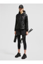 manteau-noir-dexterieur-avec-rembourrage-en-duvet