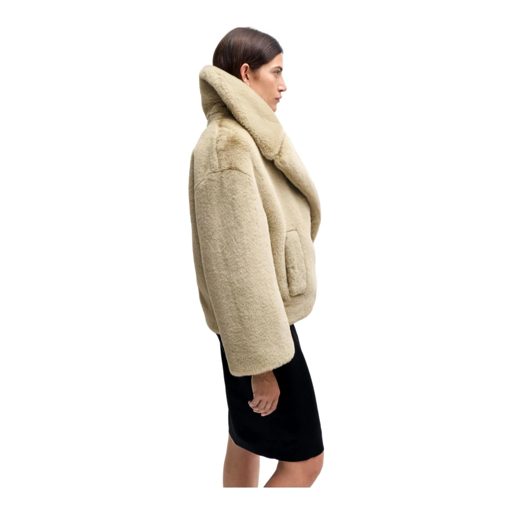 Hugo Boss Moderne Geknipte Nep Bontjas Beige Dames
