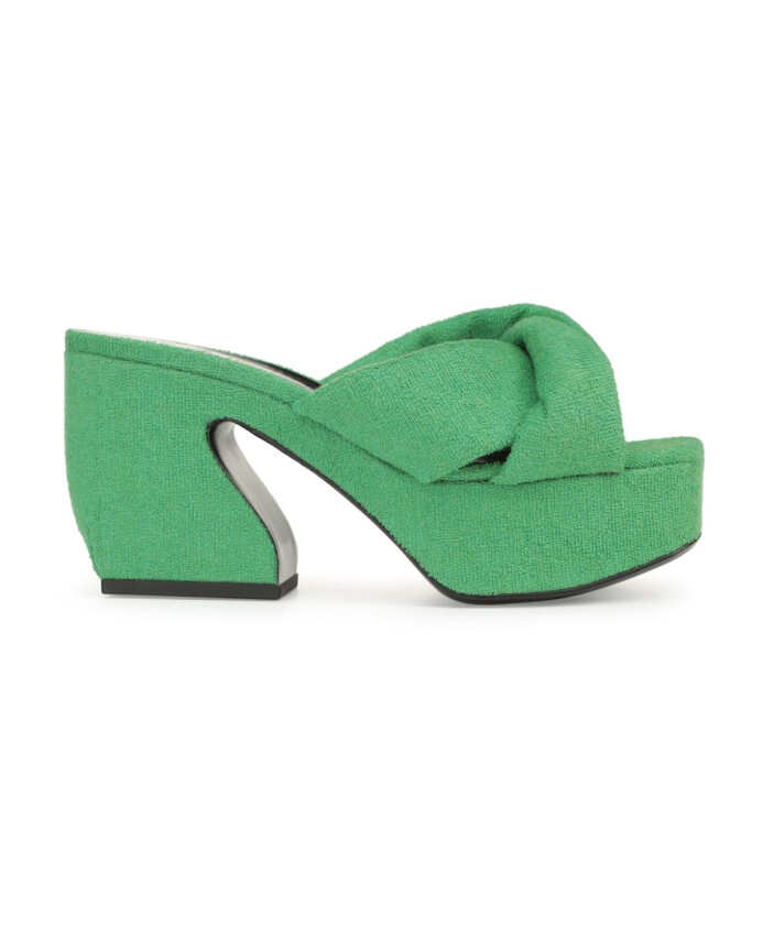 mules-a-plateforme-dans-le-style-sponged