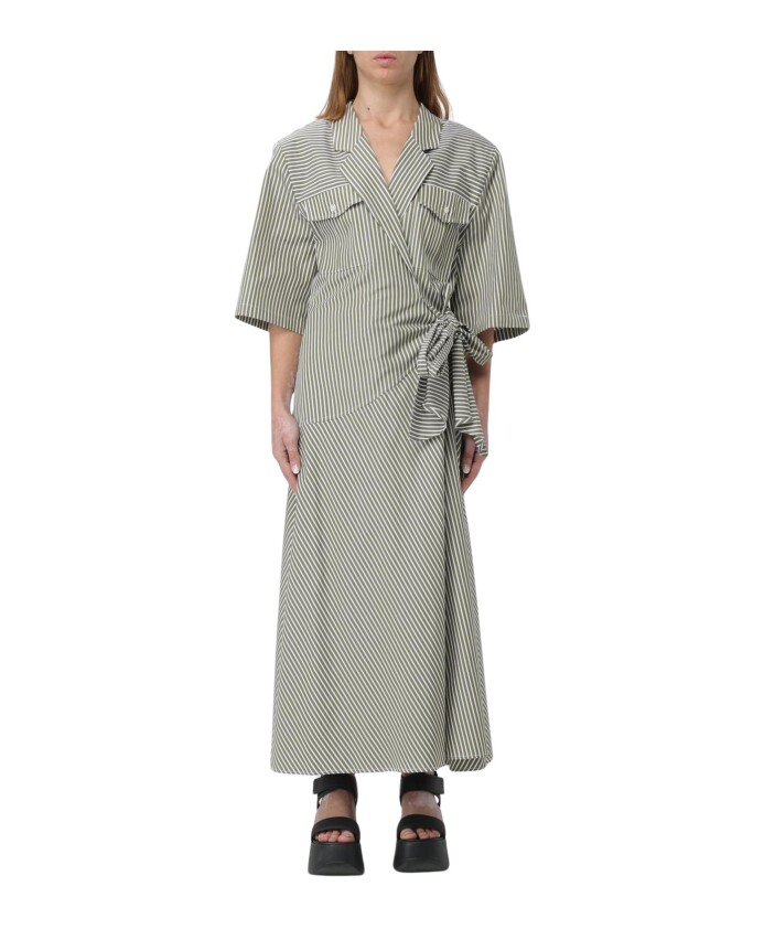 robe-militaire-a-rayures