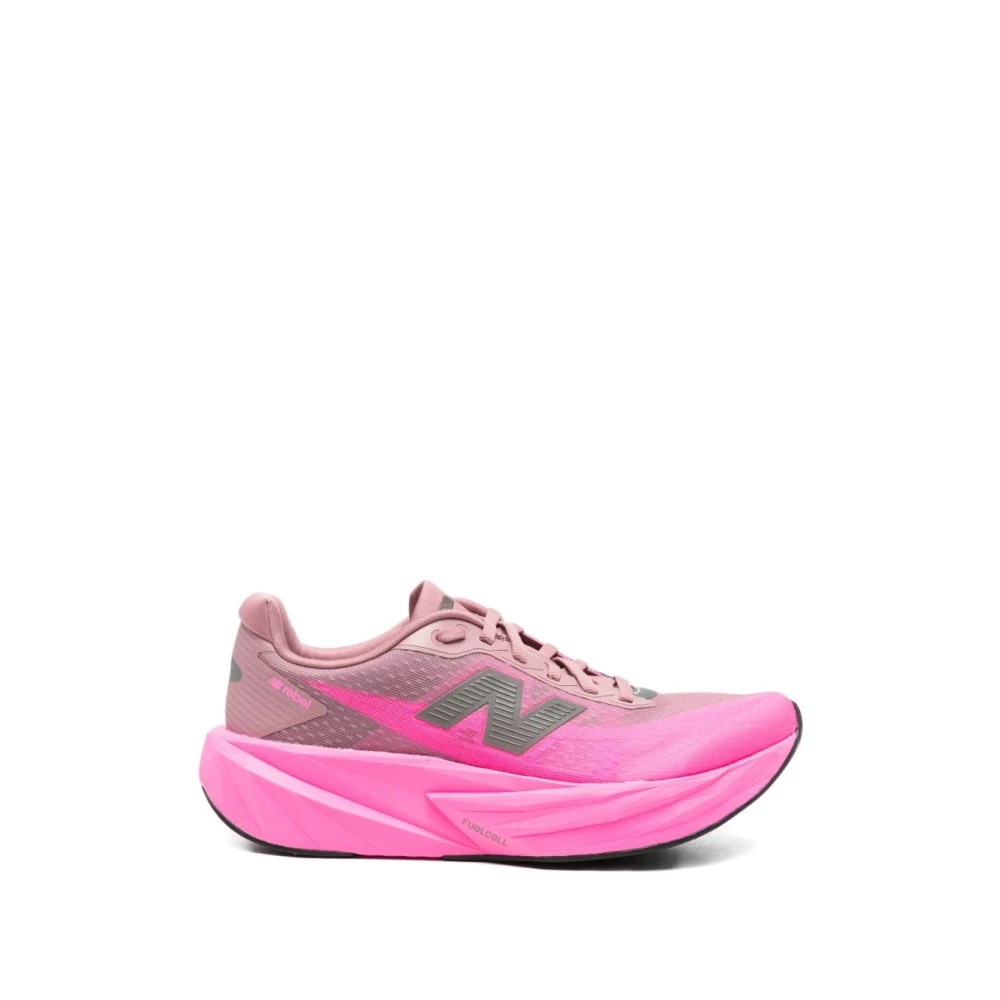 New Balance Men's Pink Fuelcell Rebel V5, Running Shoes, 4 1/2 Uk, Sport