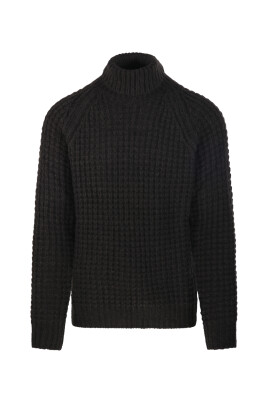 moro-sweater-for-stylish-look