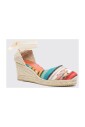 espadrilles-colorees-a-lacets