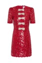 robe-en-dentelle-rouge-sang-paillettes