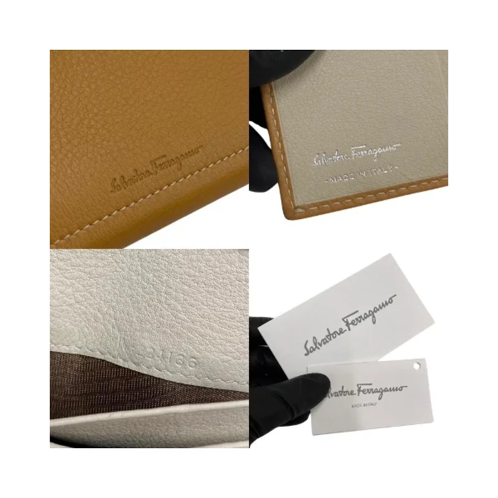 Salvatore Ferragamo Pre-owned Leather wallets Green Dames