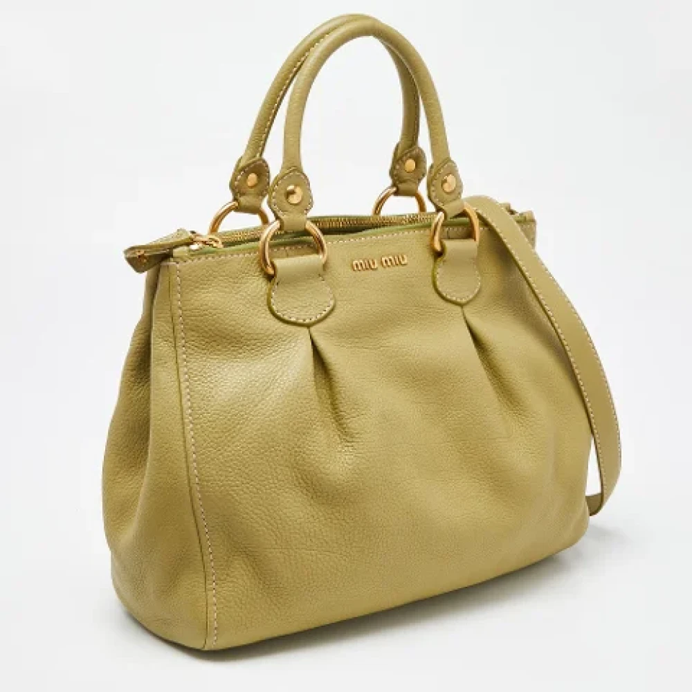 Miu Pre-owned Leather totes Green Dames