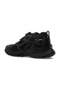 runner-sneakers