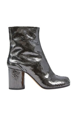 stylish-boots-for-fashion-lovers