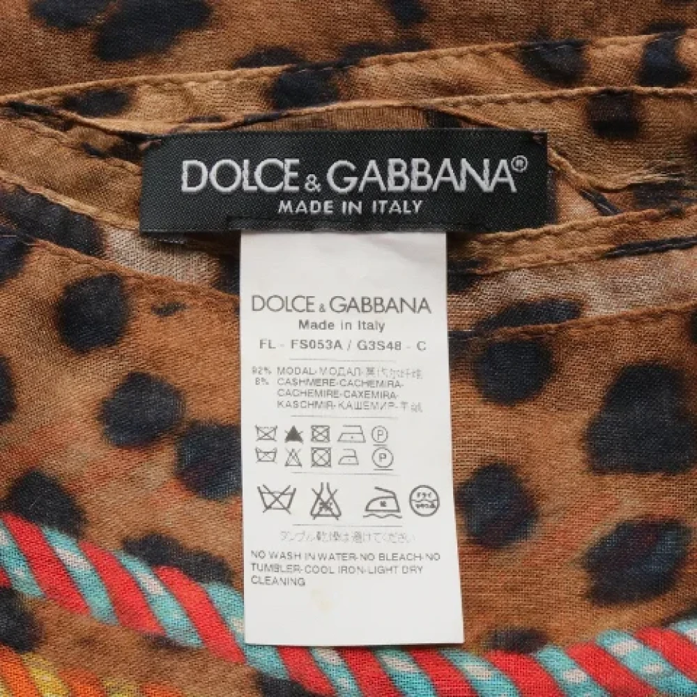 Dolce & Gabbana Pre-owned Silk scarves Brown Dames