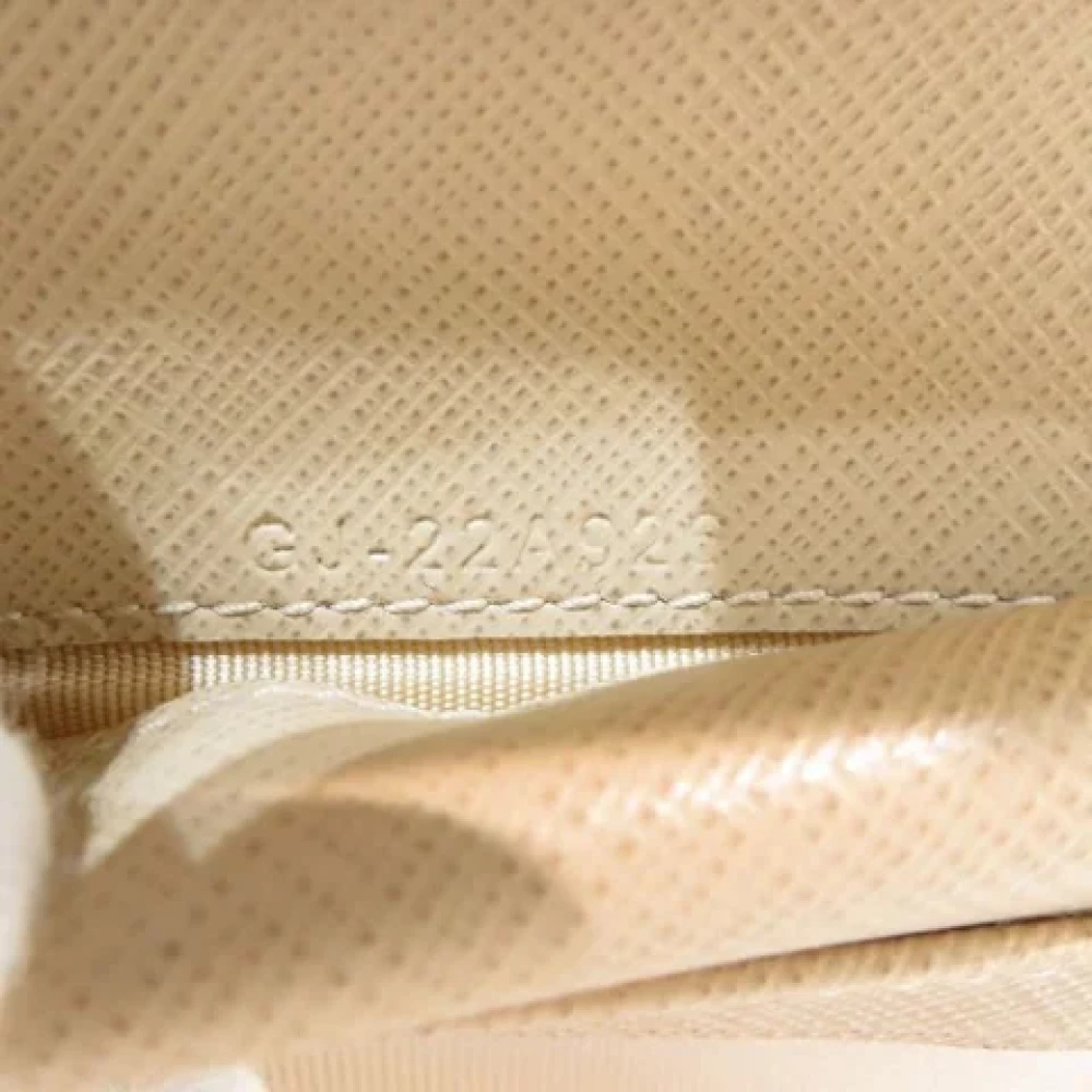 Salvatore Ferragamo Pre-owned Leather wallets Beige Dames
