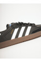 chaussures-plates-noires-superstar-iisamba