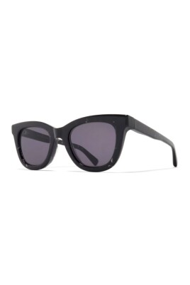 discover-the-latest-sunglasses-collection