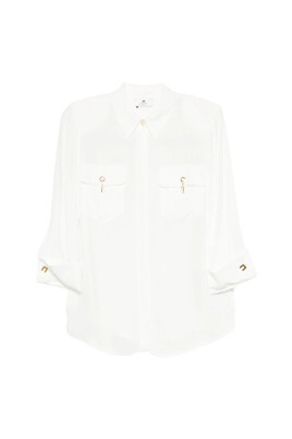 chemise-blanche-avec-poches-et-boutons